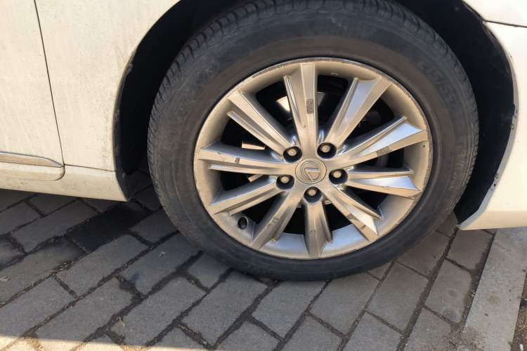 Used Lexus ES 2010 240 Elegant Edition