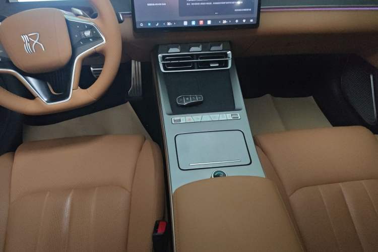 Used BYD Han L 2025 DM-p Four-Wheel-Drive LiDAR Flagship Model