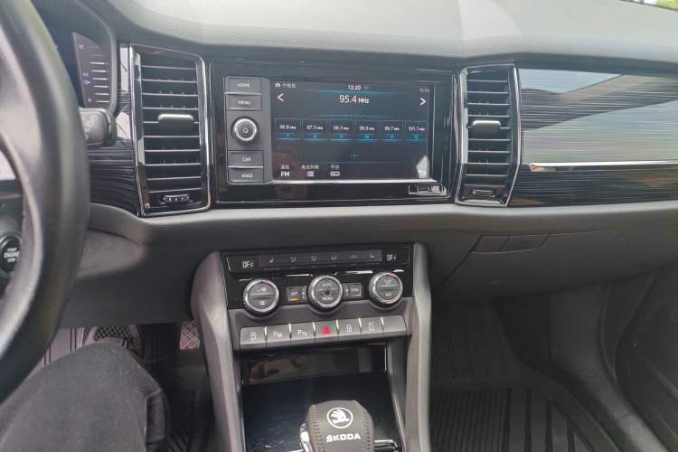 Used Skoda Kodiaq GT 2019 TSI330 Two-Wheel-Drive Luxury Edition China V Standard Audio And AC Panel