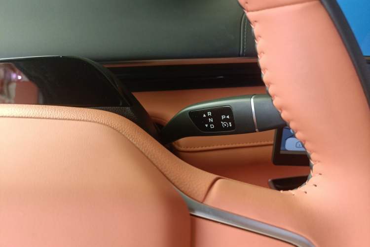 Used Deepal S07 2024 215Max Range-Extended Version Gear Lever