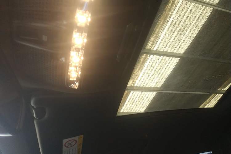 Used Mercedes-Benz GLC 2017 GLC 260 4MATIC Luxury Model Headliner