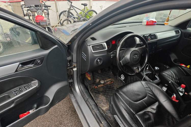 Used Volkswagen Bora 2011 1.4T Manual Comfort Model
