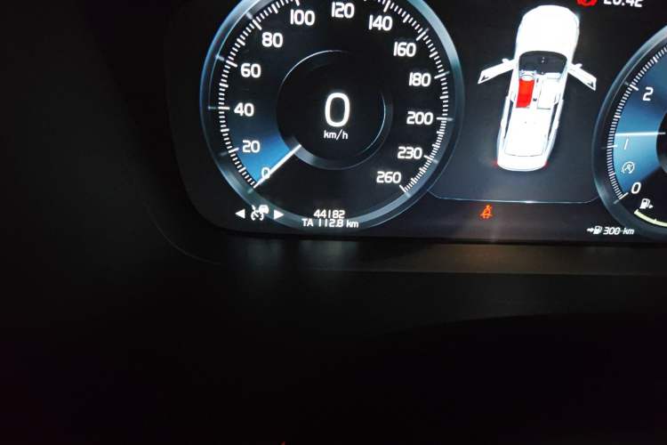 Used Volvo S90 2020 T5 Zhiyi Luxury Edition