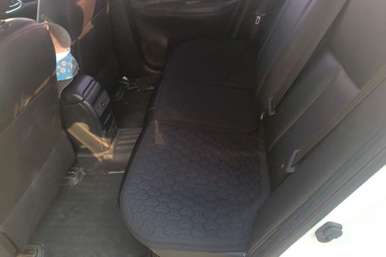 Used Nissan Sylphy 2021 Classic 1.6XL CVT Luxury Edition Left Rear Seat