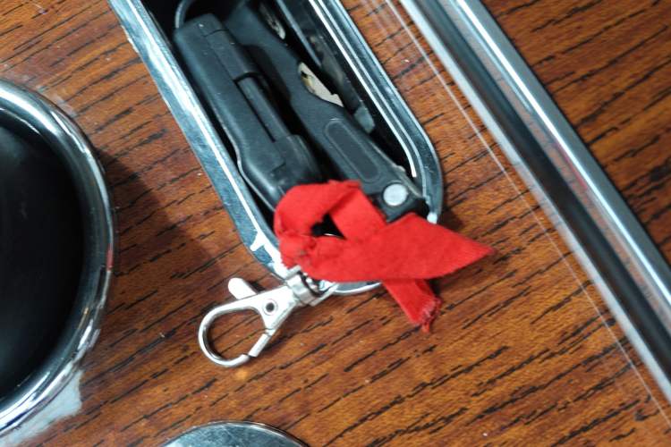 Used SAIC MAXUS Dana V1 2024 M1 Long-Wheelbase Low-Roof Passenger Version (64 kWh)
