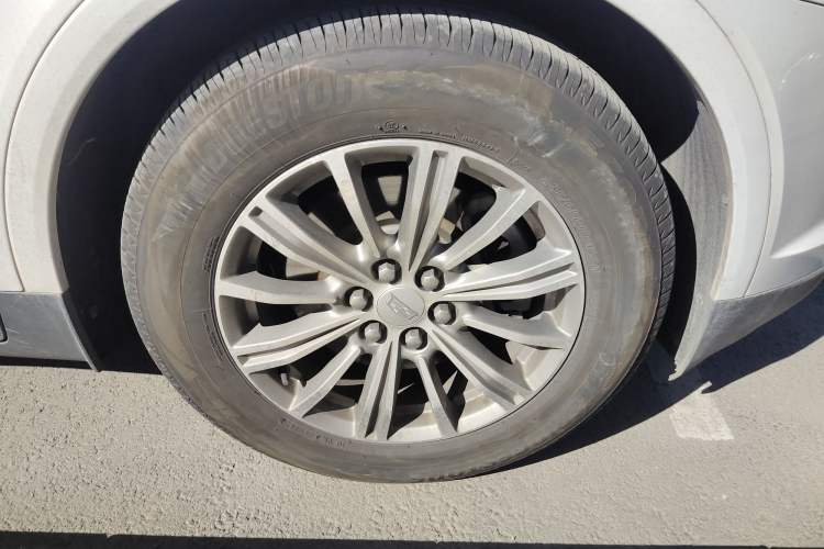 Used Cadillac XT5 2016 25T Luxury Model