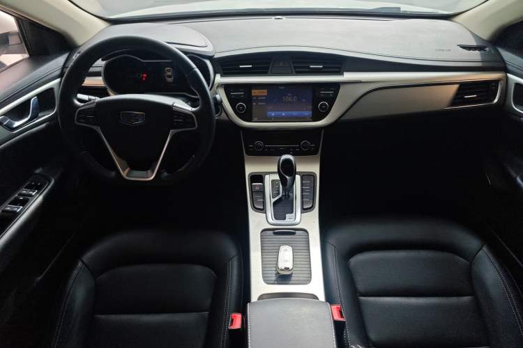 Used Geely Auto Emgrand GL 2017 1.3T DCT Elite Model Center Console