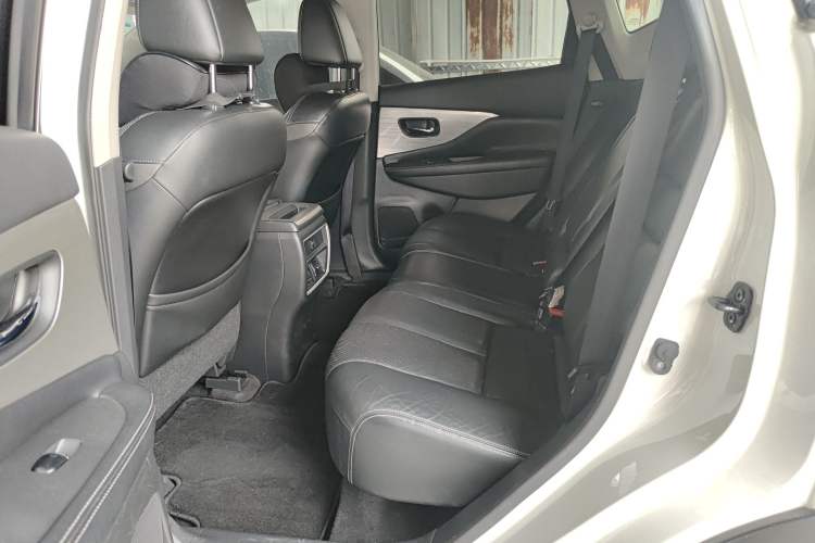 Used Nissan Murano 2017 2.5 S/C HEV XL Four-Wheel Drive Hybrid Prestige Edition Left Rear Seat