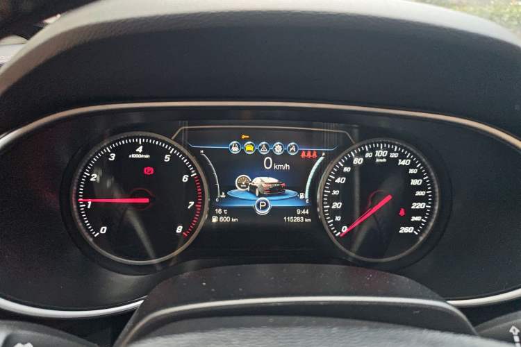 Used Hongqi H5 2018 30TD Smart Connect Dynamic Edition
