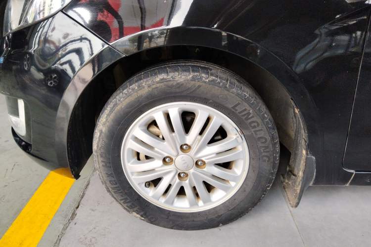 Used Kia K2 2012 Sedan 1.4L MT GLS Commemorative Edition