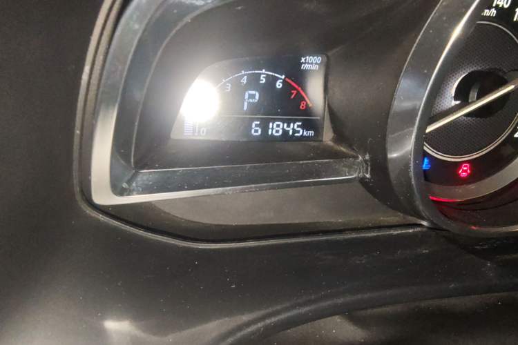 Used Mazda 3 Axela 2014 Hatchback 1.5L Automatic Luxury Model Odometer Close Up