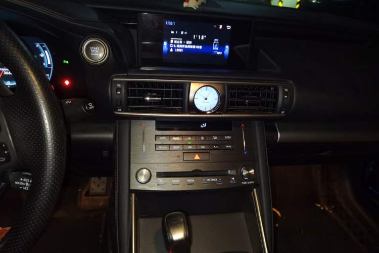 Used Lexus IS 2017 300 F SPORT Edition Audio And AC Panel