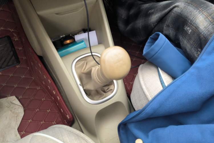 Used Venucia D50 2013 1.6L Manual Fashion Edition
