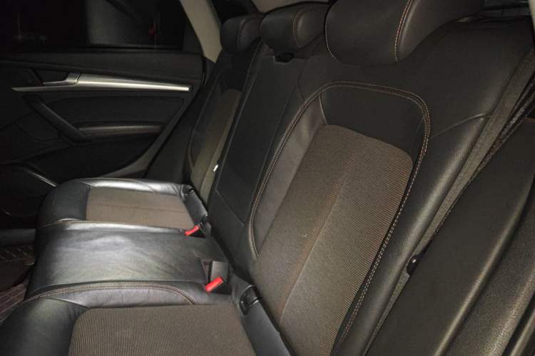 Used Audi Q5L 2018 45 TFSI Prestige Fashion Edition China VI Emission Standard
