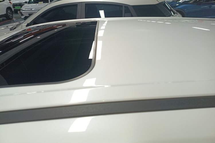 Used CHANGAN OSHAN X5 2021 1.6L CVT Luxury Model