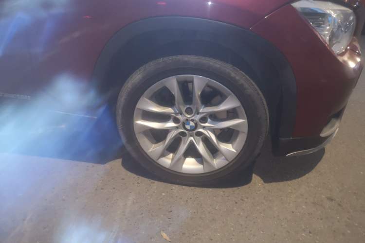 Used BMW X1 2014 sDrive18i Leading Model
