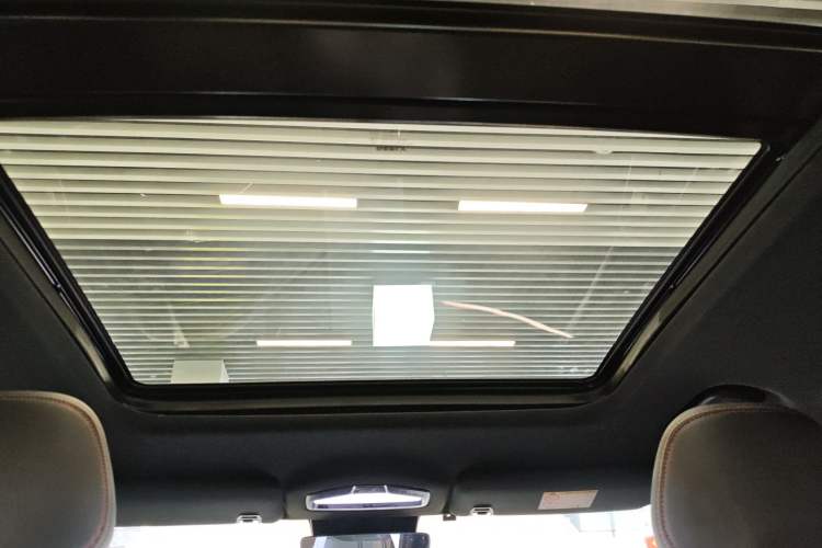 Used Geely Auto Emgrand X7 Sport 2024 1.5TD Smart Connect+ Headliner