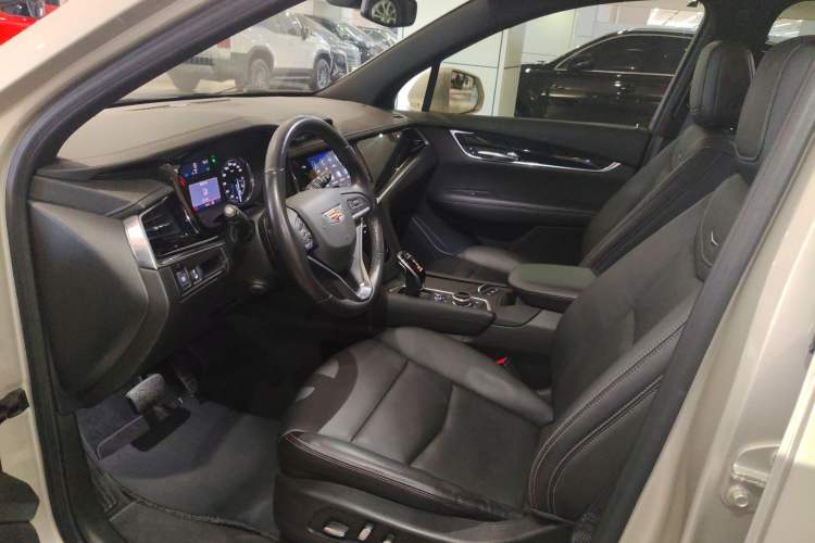 Used Cadillac XT6 2021 2.0T Six-Seater Four-Wheel-Drive Luxury Version