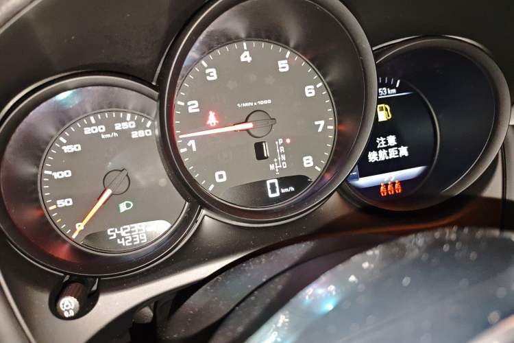 Used Porsche Macan 2021 Macan 2.0T