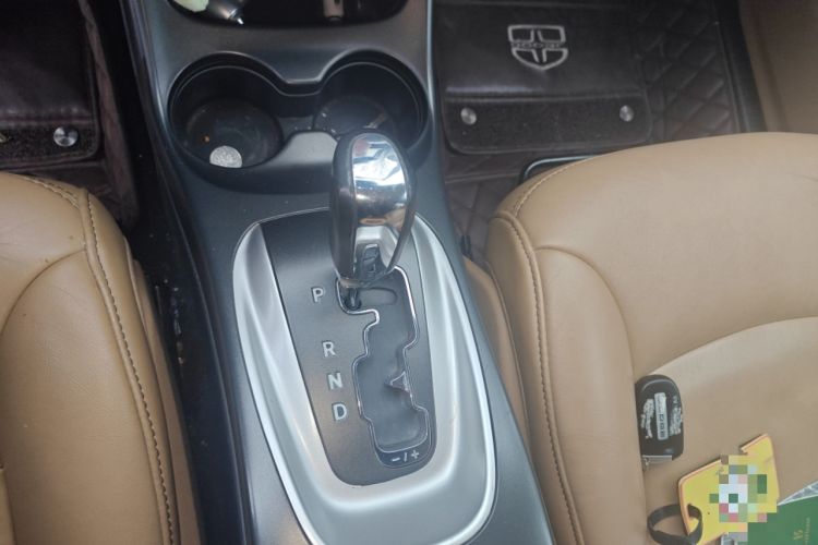 Used Dodge Journey 2013 2.4L Two-Wheel Drive Luxury Version