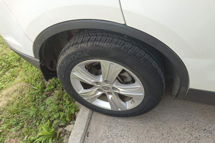 Used Bestune X80 2015 2.0L Automatic Comfort Anniversary Edition
