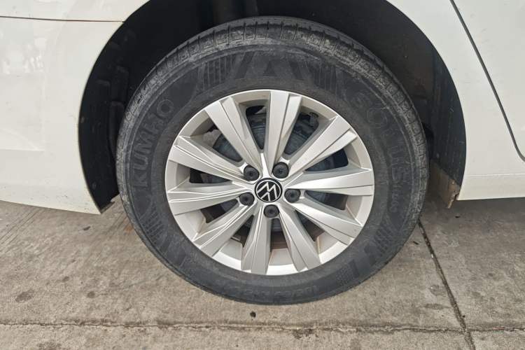 Used Volkswagen Lavida 2023 New Rui 1.5L Automatic New Yi Edition
