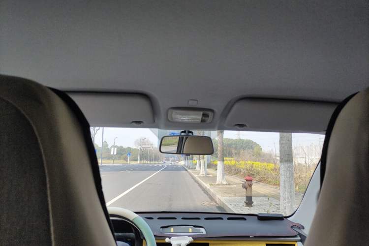 Used Chery QQ QQ Ice Cream 2022 120km Conical Shape Lithium Iron Phosphate
