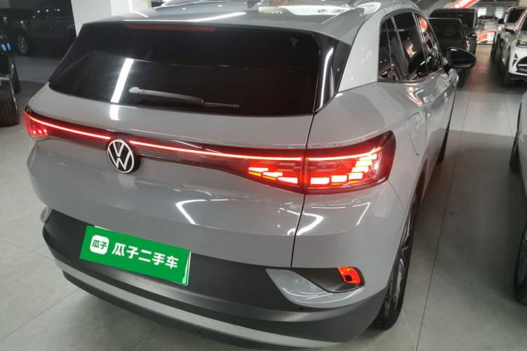 Used Volkswagen ID.4 CROZZ 2024 Pure Edition Limited Edition Rear Right 45 Deg