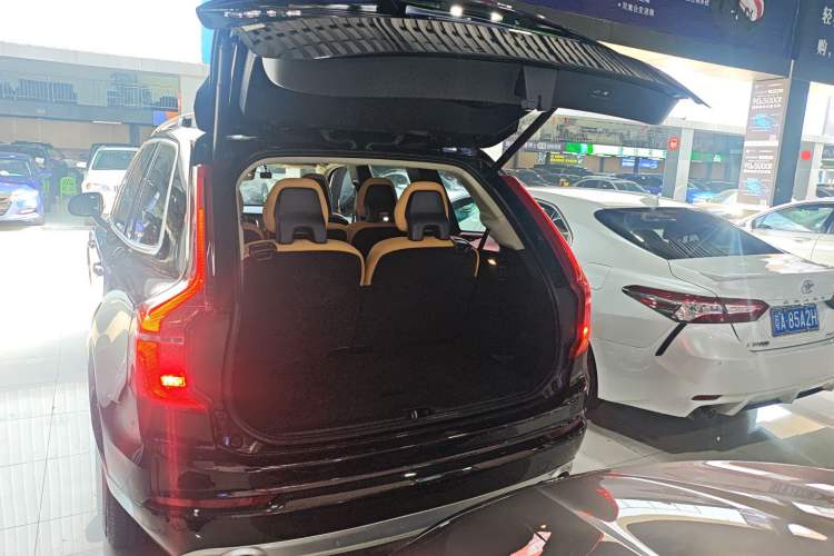 Used Volvo XC90 2015 T6 Zhiyi Edition 7-Seater
