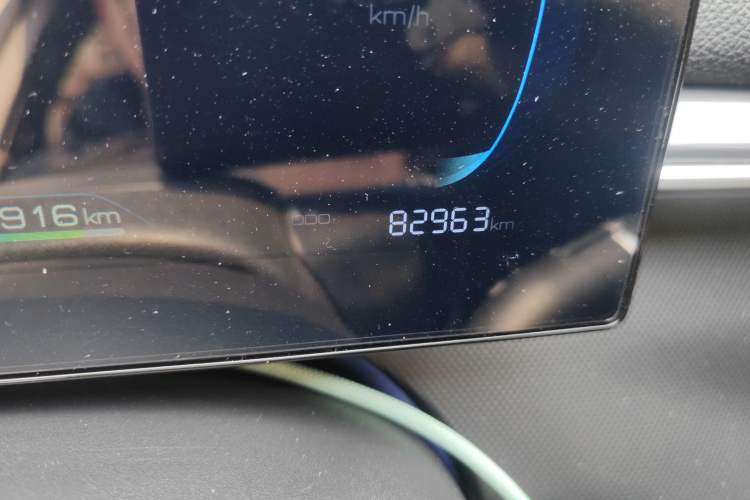 Used BYD Destroyer 05 2024 HONOR Edition DM-i 55KM Luxury Model Odometer Close Up