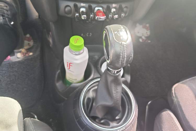 Used MINI 2016 1.5T COOPER Avant-Garde
