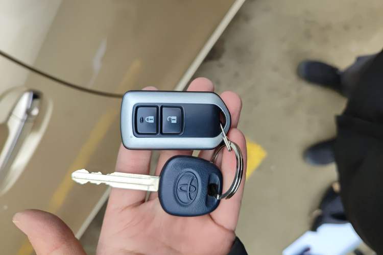 Used Toyota Verso 2014 Starlight 180E CVT Elite Edition