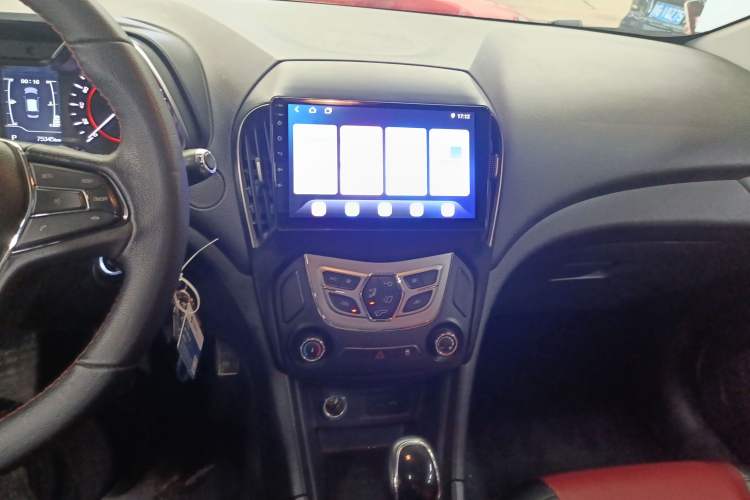 Used Chery Arrizo 5 2017 SPORT 1.5T CVT Luxury Edition Audio And AC Panel