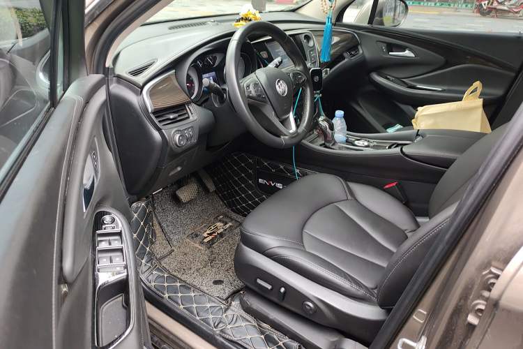 Used Buick Envision 2018 20T Two-Wheel-Drive Elite Model