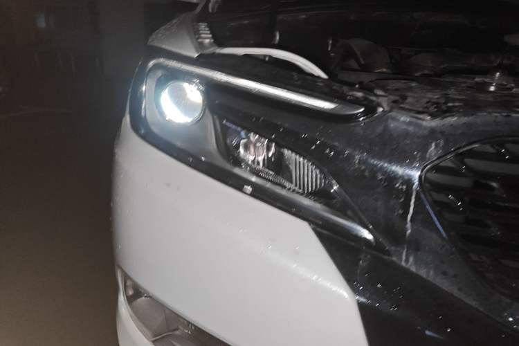 Used DS 5LS 2014 1.6T Elegant Version THP160 Right Front Headlight