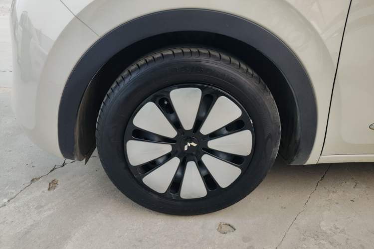 Used Wuling Bingo 2023 203km Comfort Edition