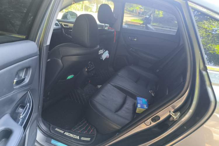 Used Honda Spirior 2015 2.4L Prestige Edition
