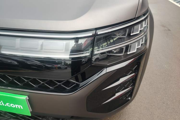 Used Volkswagen Teramont 2025 Tiguan Pro 450TSI Four-Wheel Drive Summit Edition Left Front Headlight