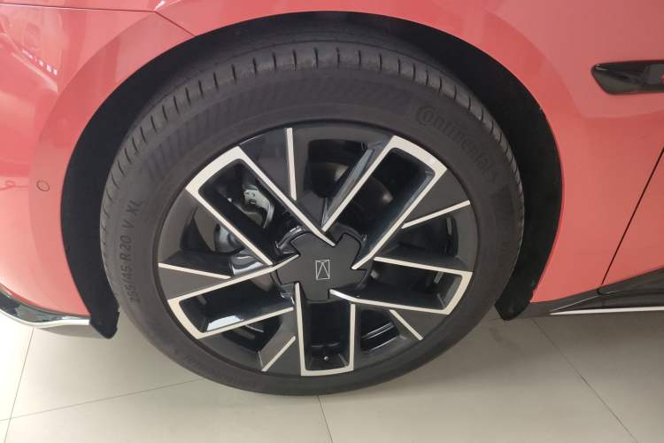 Used Avatr 06 2025 Pro Range-Extended Edition
