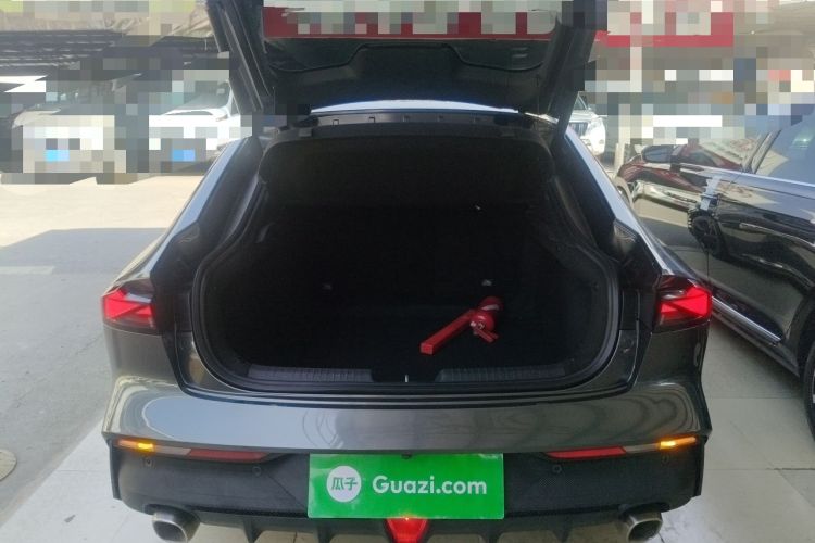 Used CHANGAN UNI-V 2023 1.5T Premium Model
