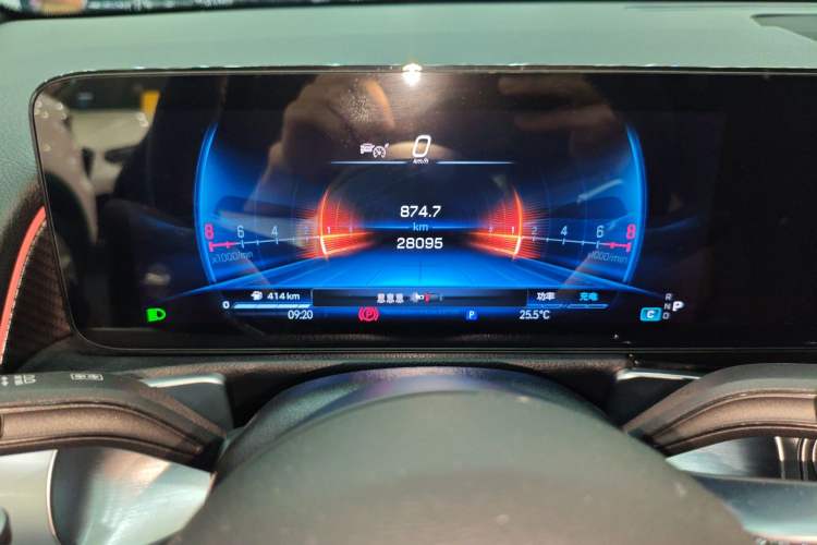 Used Mercedes-Benz GLB AMG 2024 AMG GLB 35 4MATIC
