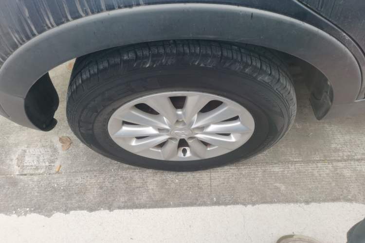 Used SsangYong Korando 2014 2.0L Gasoline Two-Wheel Drive Manual Comfort Navigation Edition
