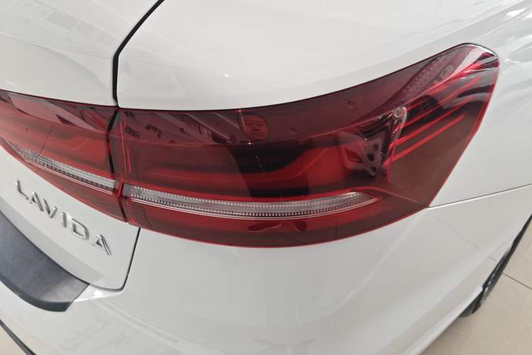 Used Volkswagen Lavida 2024 1.5L Automatic Starry Sky 5 Million Edition
