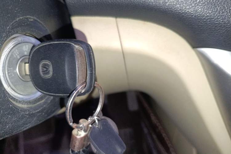 Used CHANGAN Eado 2015 1.6L Manual Luxury Model China IV Standard Vehicle Key