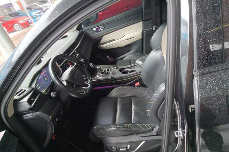 Used Lynk & Co 05 2020 2.0TD Two-Wheel Drive Shine Halo