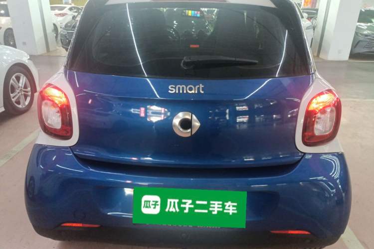 Used smart forfour 2016 1.0L 52 kW Passion Edition