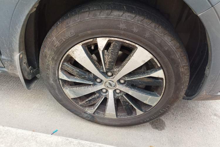 Used FORTHING Joyear X6 2017 Jingxiang Series 1.5T CVT Luxury Model
