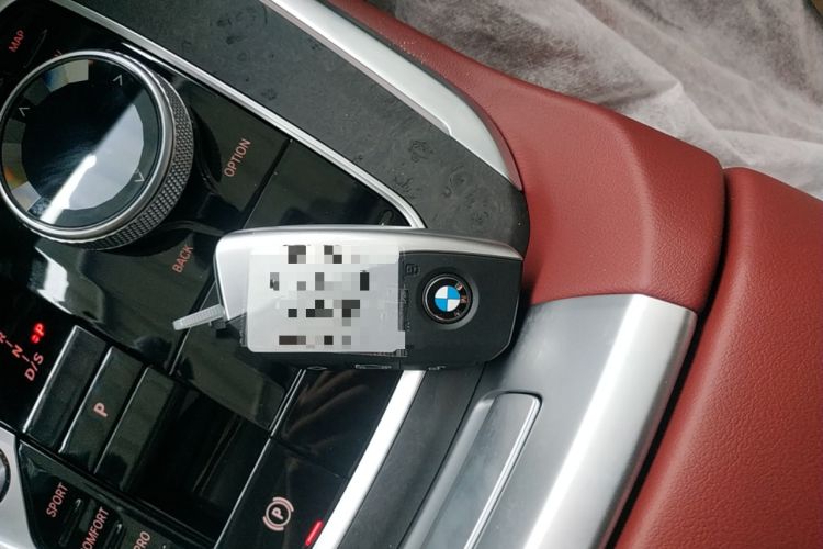 Used BMW X5 2023 xDrive 30Li Luxury M Sport Package