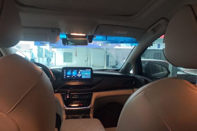 Used Buick GL8 2021 Land Cruiser Executive 652T Premium Model
