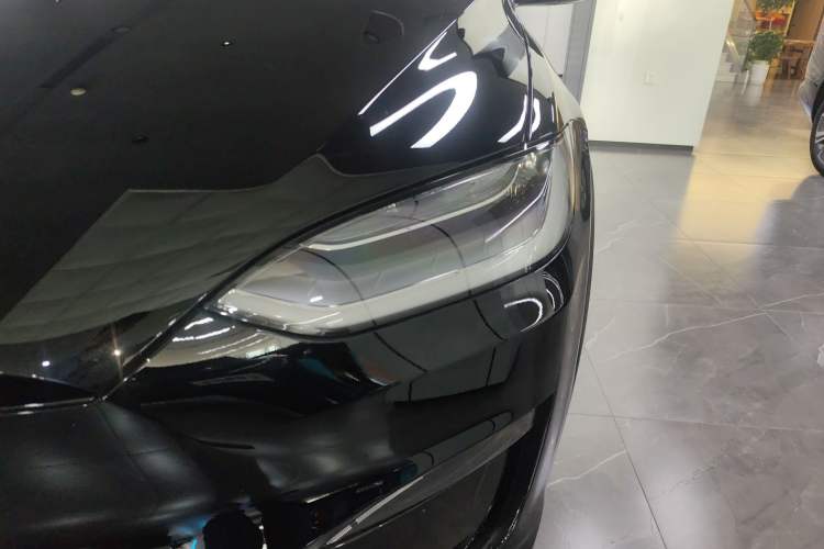 Used Tesla Model X 2023 Dual-Motor All-Wheel-Drive Version